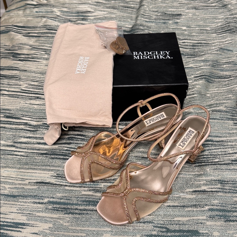 Badgley Mischka Rose Gold Metallic Strappy Sandals